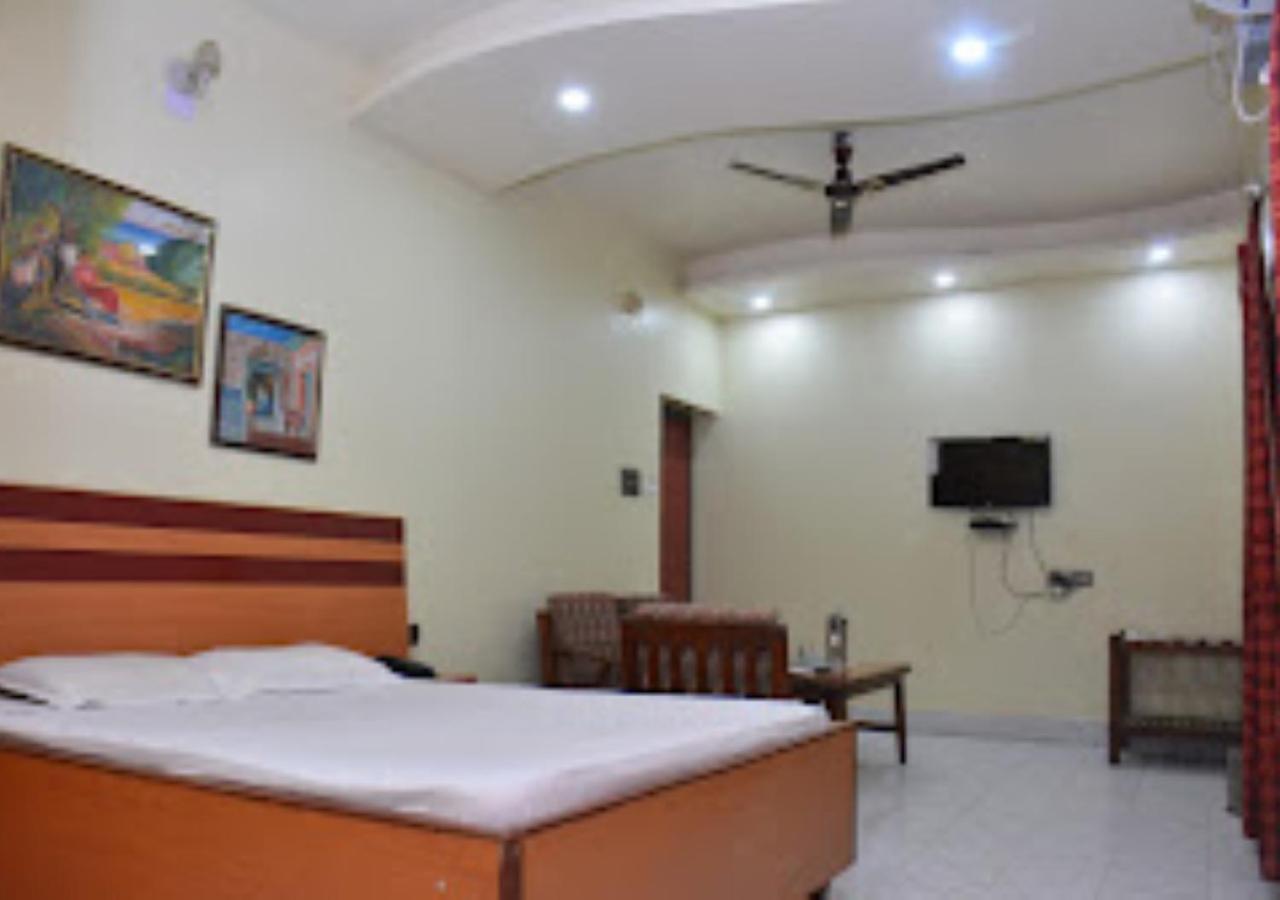 Vijieya Hotel Bihar Saharsa Экстерьер фото