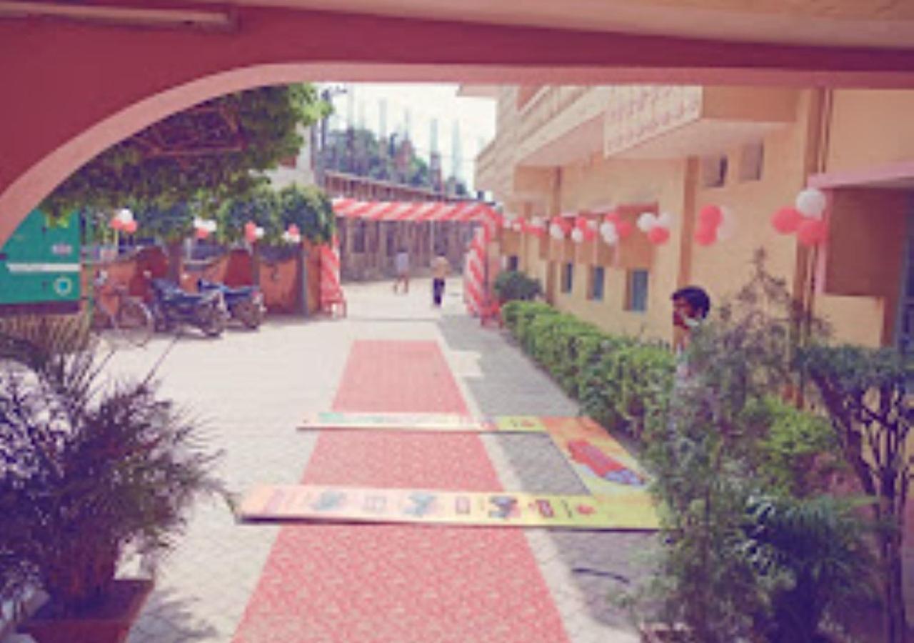 Vijieya Hotel Bihar Saharsa Экстерьер фото